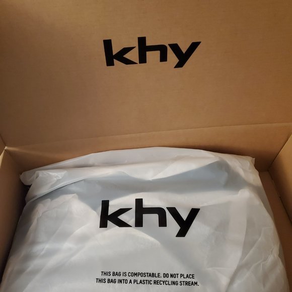 KHY Kylie Jennfer Faux Leather Trench brand new - Picture 4 of 9